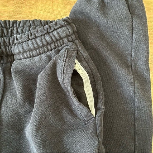 Talentless Heavyweight Jogger - Picture 4 of 4